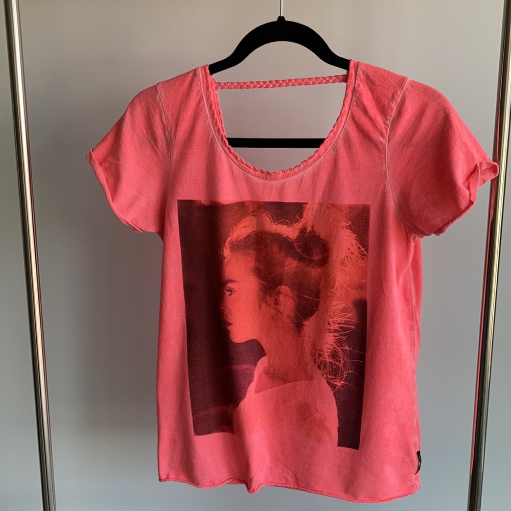 Hot pink top